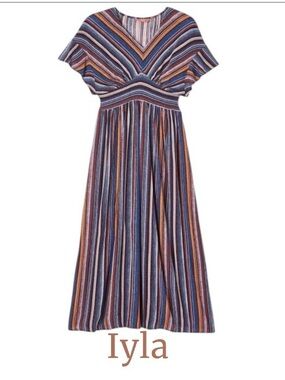 2X iyla Striped Maxi Dress with Dolman Sleeves and Shirred Waist